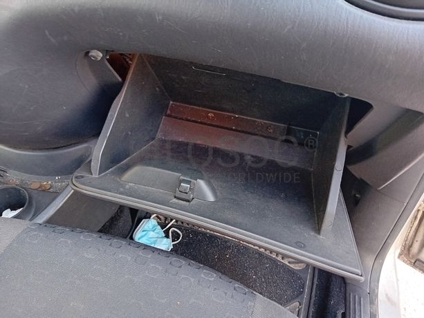 Ford Focus · Ano 2002