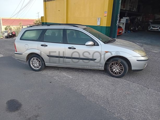 Ford Focus · Ano 2002