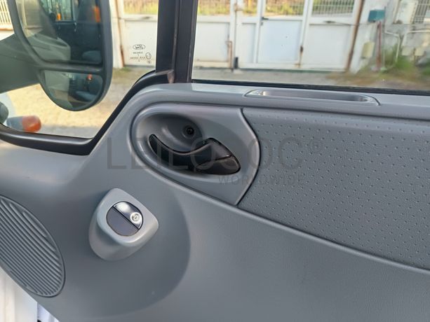 Ford Transit · Ano 2011