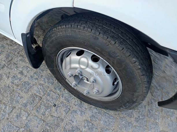 Ford Transit · Ano 2011