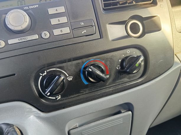 Ford Transit · Ano 2011