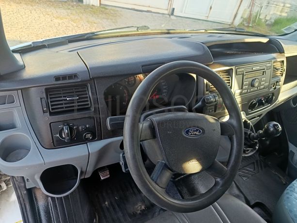 Ford Transit · Ano 2011
