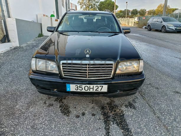 Mercedes-Benz C220 CDI · Ano 2000