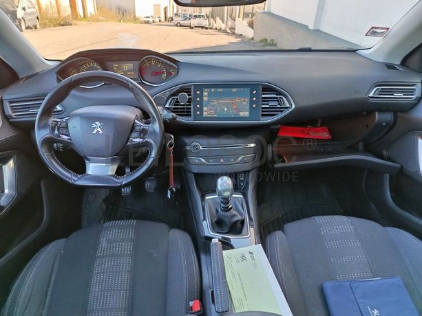 PEUGEOT 308 SW II 1.6 BlueHDi · Ano 2015