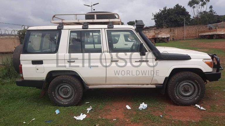 Toyota Landcruiser HARD TOP HZJ76R-RKMRS 2018