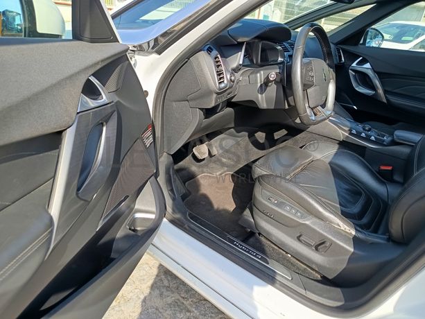 Citroën DS5 Hybrid 4 · Ano 2012