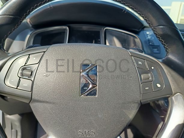 Citroën DS5 Hybrid 4 · Ano 2012