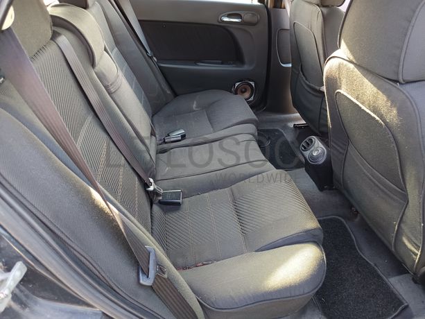 Alfa Romeo 1.9 JTD · Ano 2002