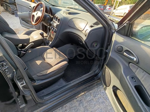 Alfa Romeo 1.9 JTD · Ano 2002