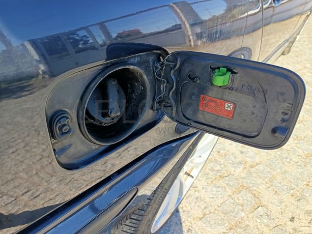 BMW 320d · Ano 2000