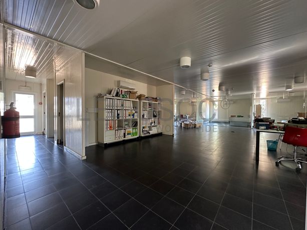 Kikuxi | Estaleiro Industrial com Infraestruturas Residenciais e Operacionais