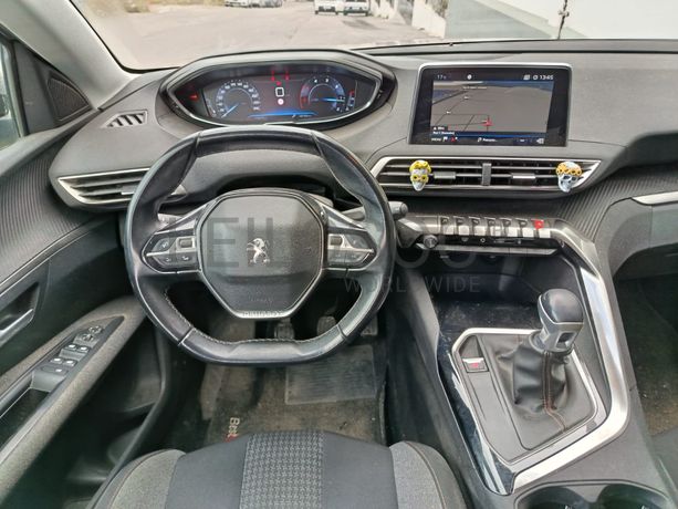 Peugeot 3008 1.5 Blue HDI · Ano 2019