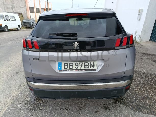 Peugeot 3008 1.5 Blue HDI · Ano 2019