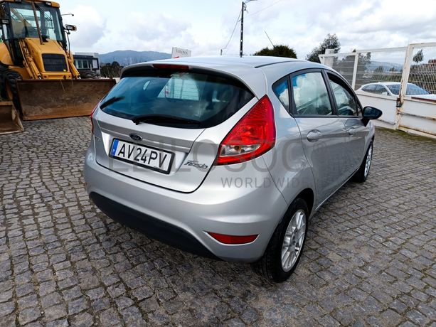 Ford Fiesta · Ano 2010