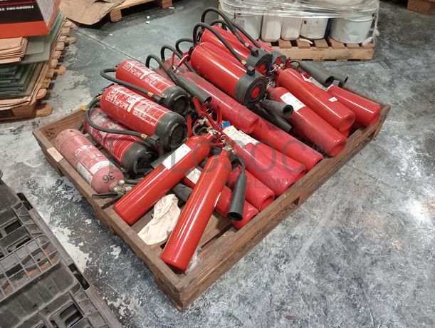 Equipamentos de Escritório, Laboratório, Indústria e Apoio