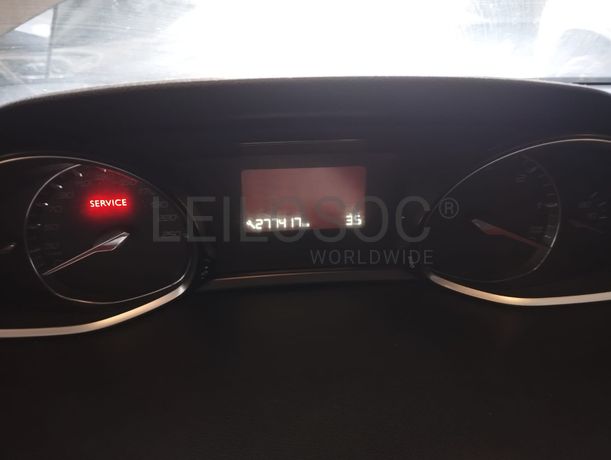 Peugeot 308 · Ano 2015