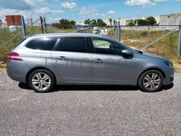 Peugeot 308 · Ano 2015