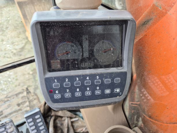 Giratória Hitachi · Ano 2008