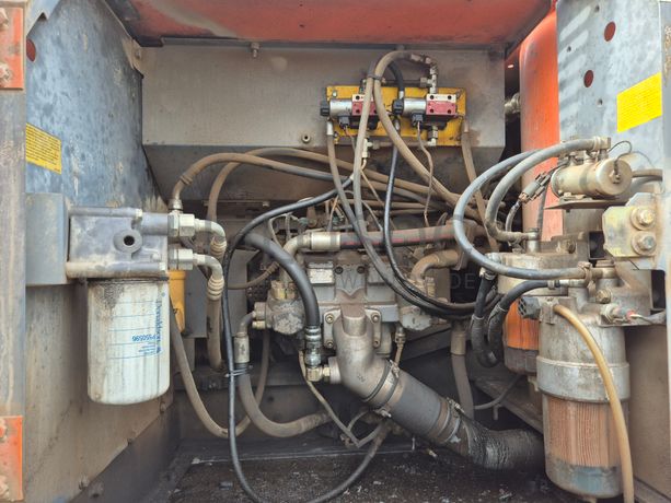 Giratória Hitachi · Ano 2008