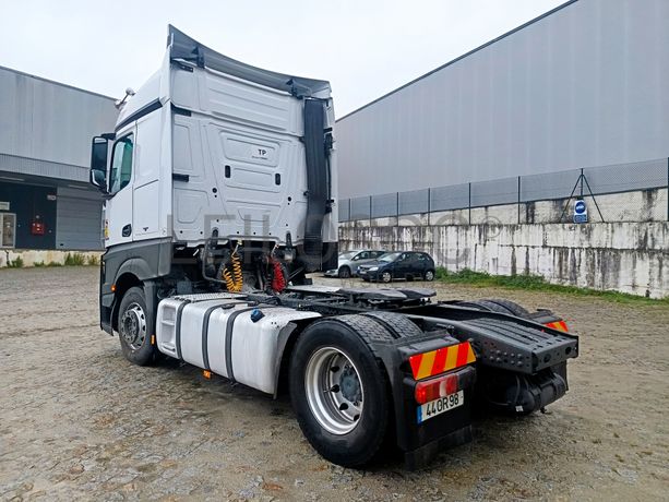 Mercedes-Benz 1845 · Ano 2014