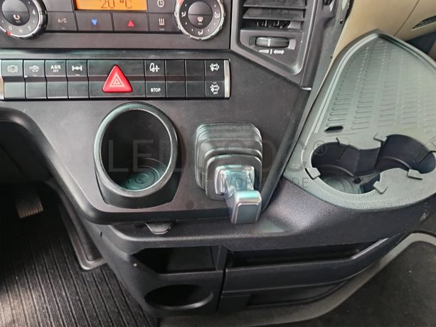 Mercedes-Benz 1845 · Ano 2014