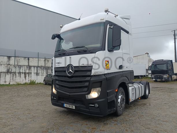 Mercedes-Benz 1845 · Ano 2014