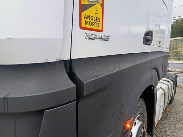 Mercedes-Benz 1845 · Ano 2014