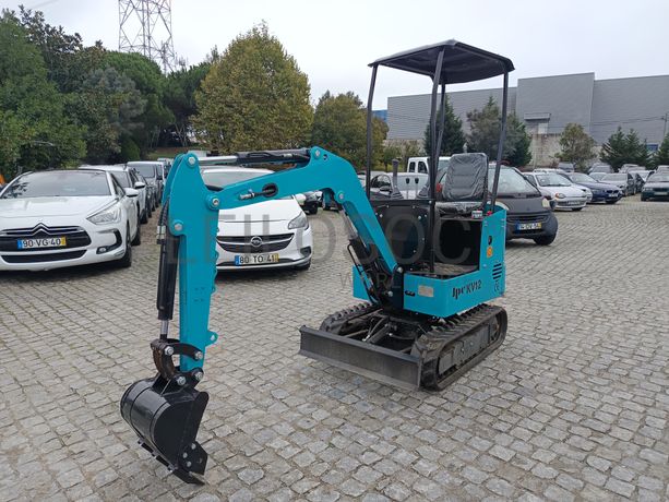 Mini Giratória JPC KV12 · Ano 2025