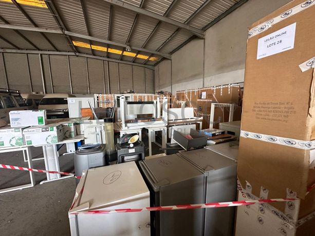 Mobiliário de Escritório, Decoração e Eletrodomésticos