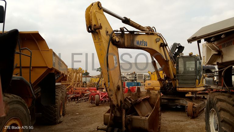 Escavadora de Rastos 35 T KOMATSU PC350-8