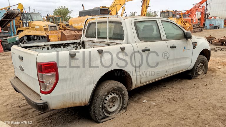 5 FORD RANGER, 1 FORD ESCAPE e 1 FORD FIGO