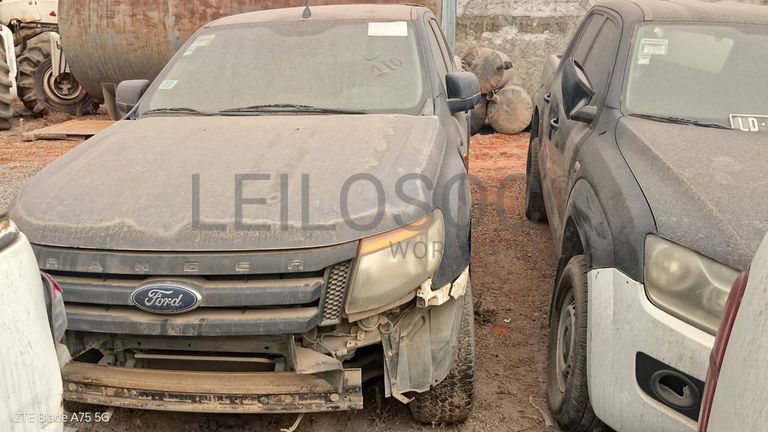 5 FORD RANGER, 1 FORD ESCAPE e 1 FORD FIGO