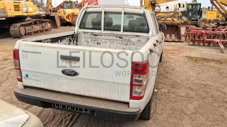 5 FORD RANGER, 1 FORD ESCAPE e 1 FORD FIGO