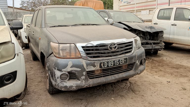 5 FORD RANGER, 1 FORD ESCAPE e 1 FORD FIGO