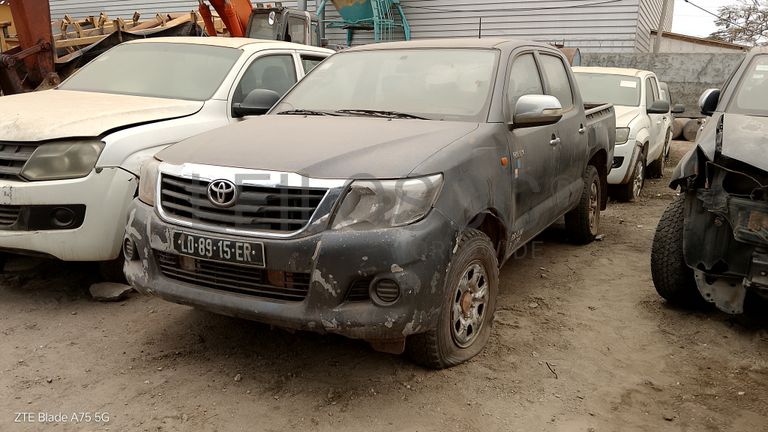 5 FORD RANGER, 1 FORD ESCAPE e 1 FORD FIGO