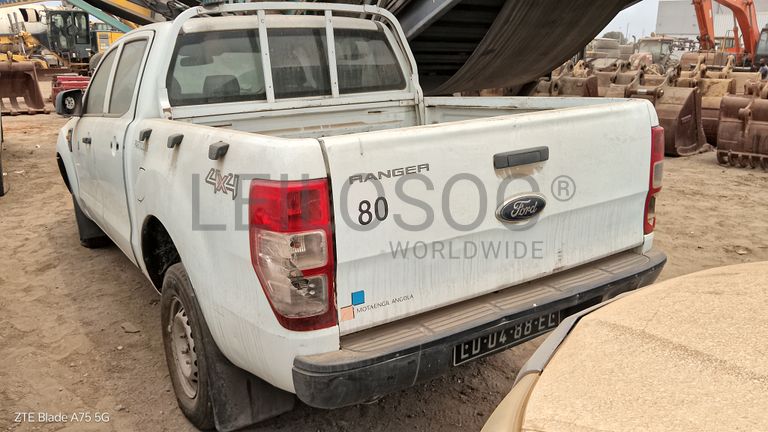 5 FORD RANGER, 1 FORD ESCAPE e 1 FORD FIGO