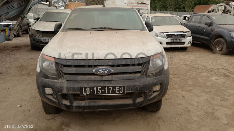 5 FORD RANGER, 1 FORD ESCAPE e 1 FORD FIGO