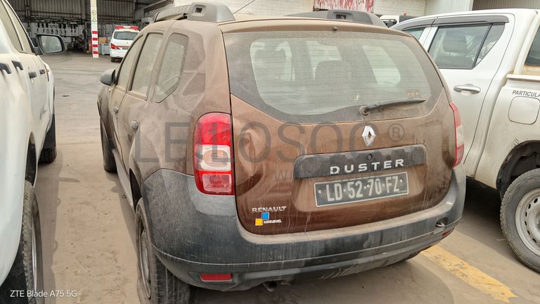3 RENAULT DUSTER
