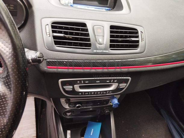 Renault Megane 3 Sport Tourer 1.5 DCi · Ano 2012