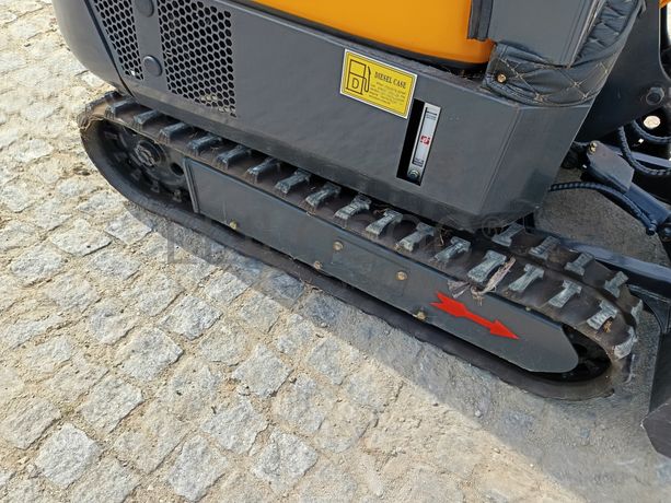 Mini Giratória Infront YFE16 · Ano 2022