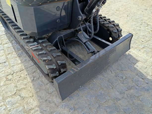 Mini Giratória Infront YFE16 · Ano 2022