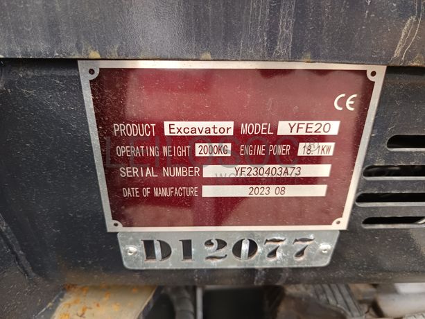 Mini Giratória Infront YFE20 · Ano 2023