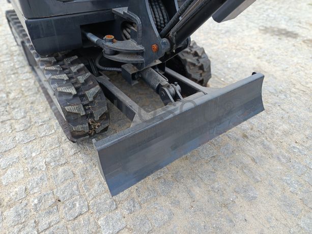 Mini Giratória Infront YFE20 · Ano 2023