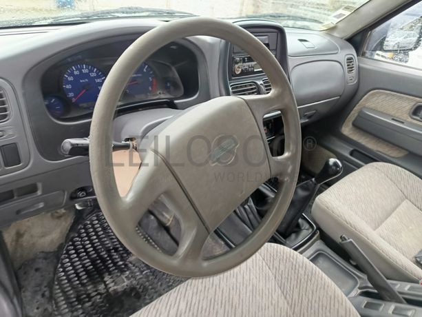Nissan Pick UP 2.5 TD 4WD · Ano 2000