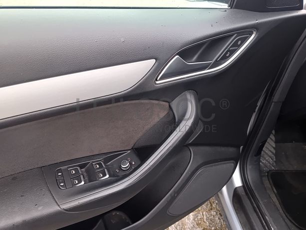 Audi Q3 2.0 TDI Sport · Ano 2017