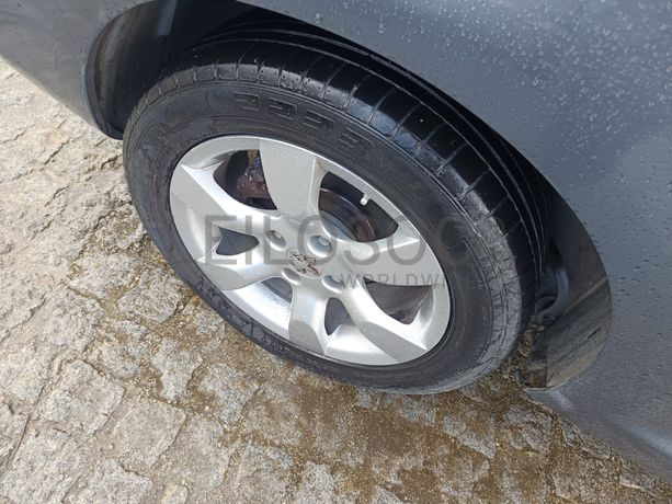 Peugeot 307 · Ano 2006