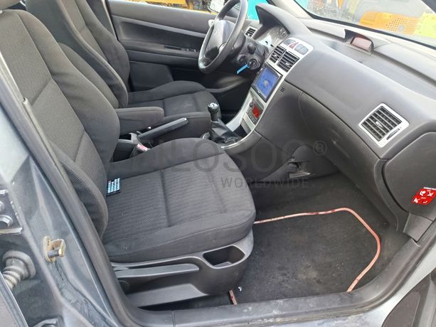 Peugeot 307 · Ano 2006
