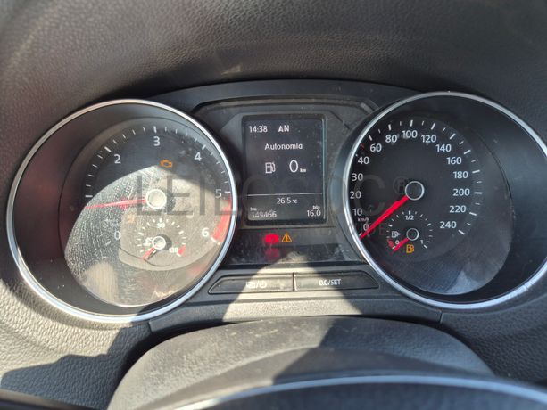 Volkswagen Polo · Ano 2017