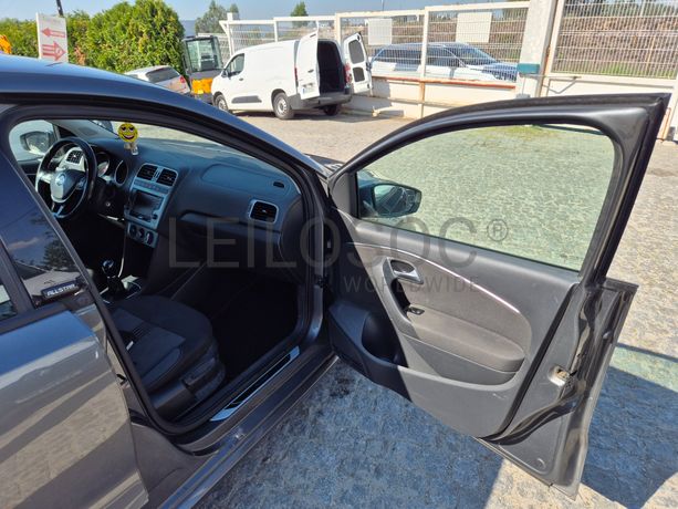 Volkswagen Polo · Ano 2017