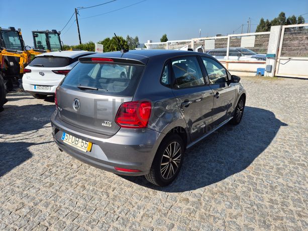 Volkswagen Polo · Ano 2017